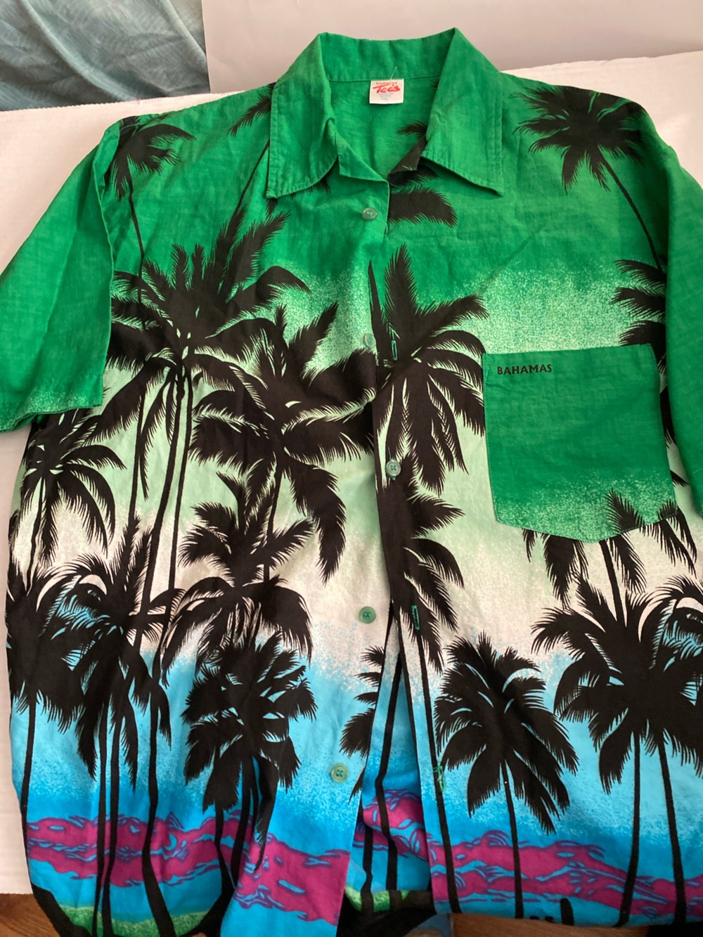 Source Unknown Tropical Green and Black Palm-Print Button-Down Shirt